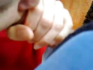 კოლეჯის გოგონები სარა ლუვვი და მეამბოხე ლინი ცხელ 69 ლესბოსელ სექსში არიან
