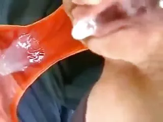 Horny დიასახლისი გადავიდა ჯგუფში Studs 2