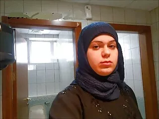 ტია ტანაკა 19 წლის ასაკში