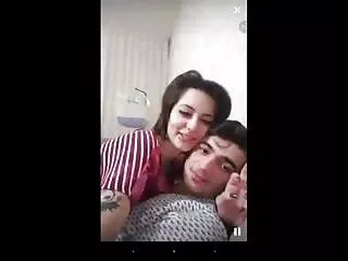 არა სულიერი გეები და მათი ცოლები ჰყავთ ოთხეულს