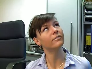 უფროსის დახმარება ორგაზმში 23