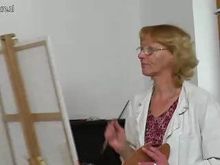 თინეიჯერულმა წყვილმა გააკეთა თავისი პირველი მყარი ხელნაკეთი სექს -ლენტი
