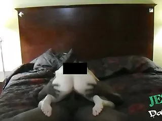 Str8 ძმა ბრწყინავს ანუსს, ხოლო საკუთარი ემორჩილება
