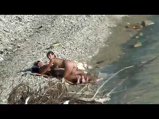 სირი თავს იტყუებს მასაჟისტისთვის სპაში სპაზმის მიცემით ბონერთან ერთად
